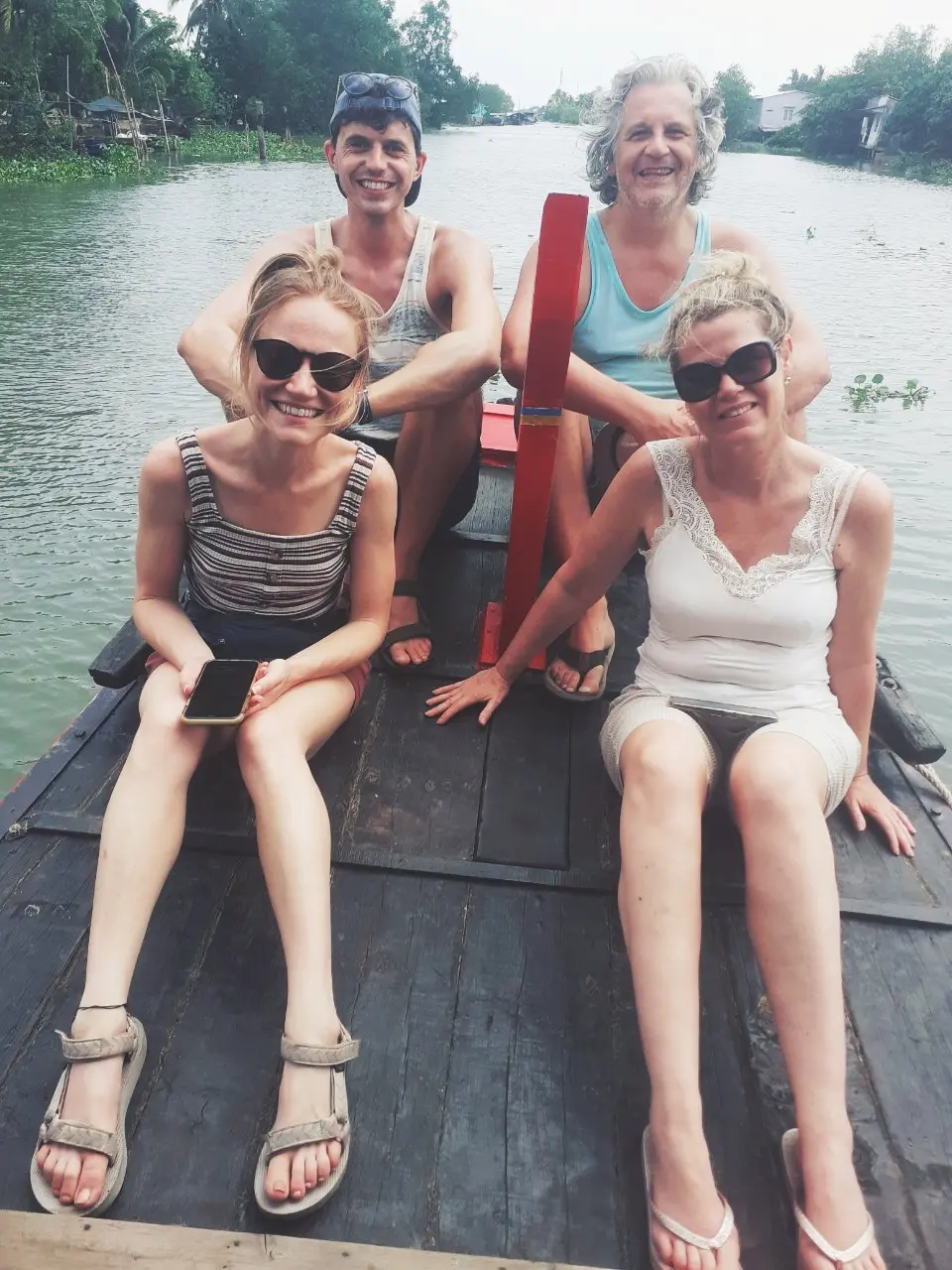 Sampan rowing experience