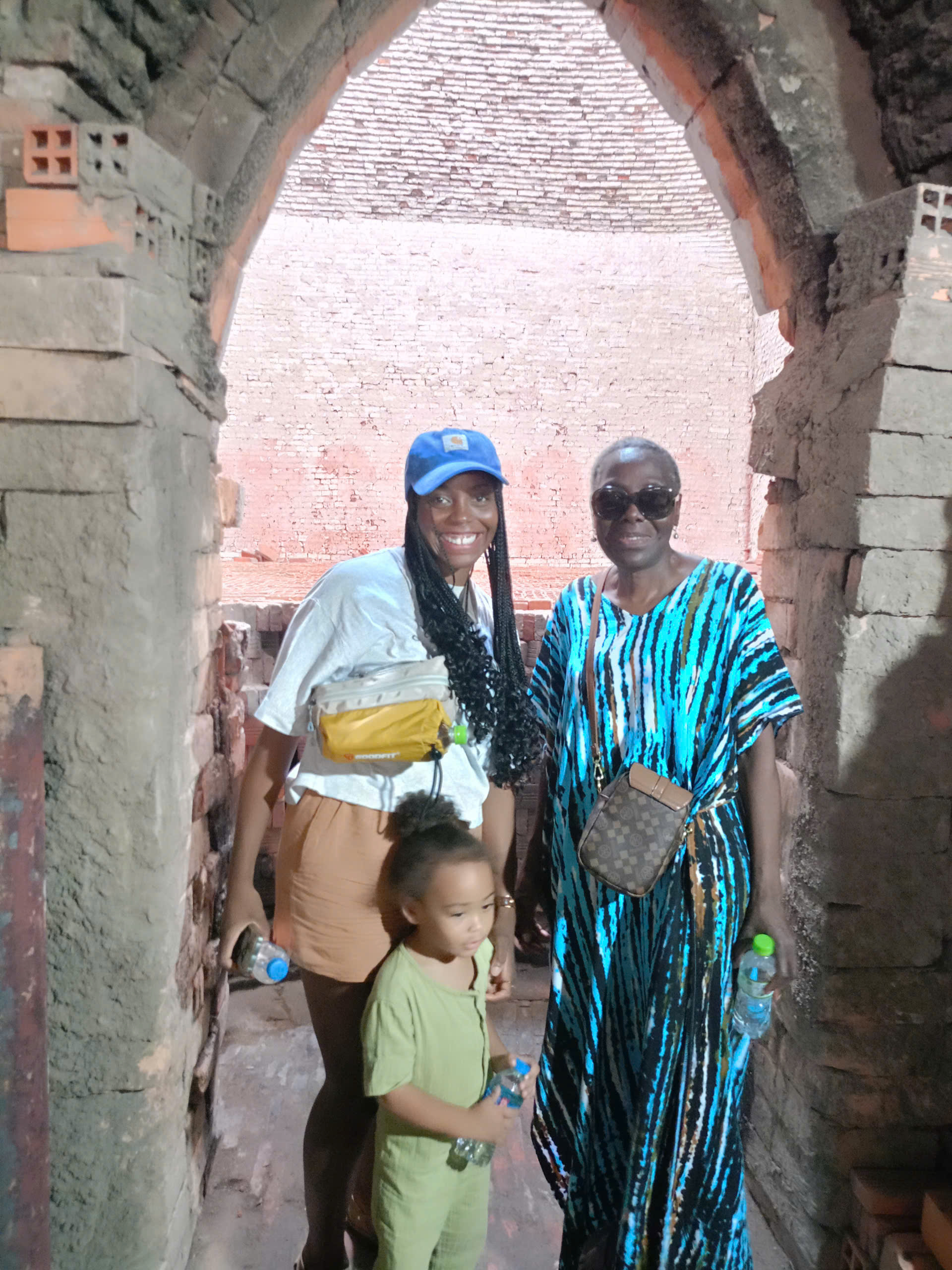 Pottery village with mushroom-shaped kilns
